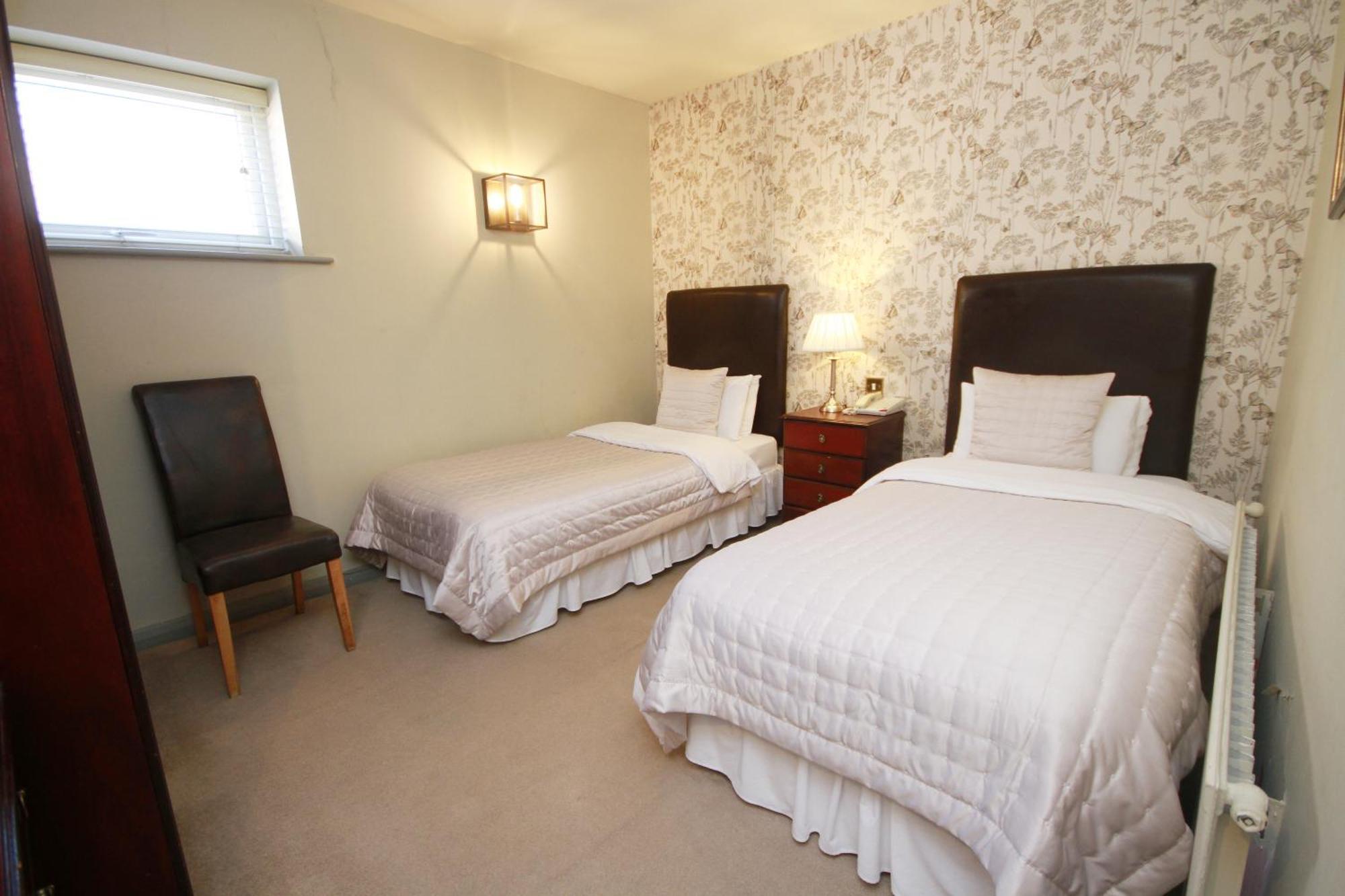 Crown Hotel Nantwich Exterior photo