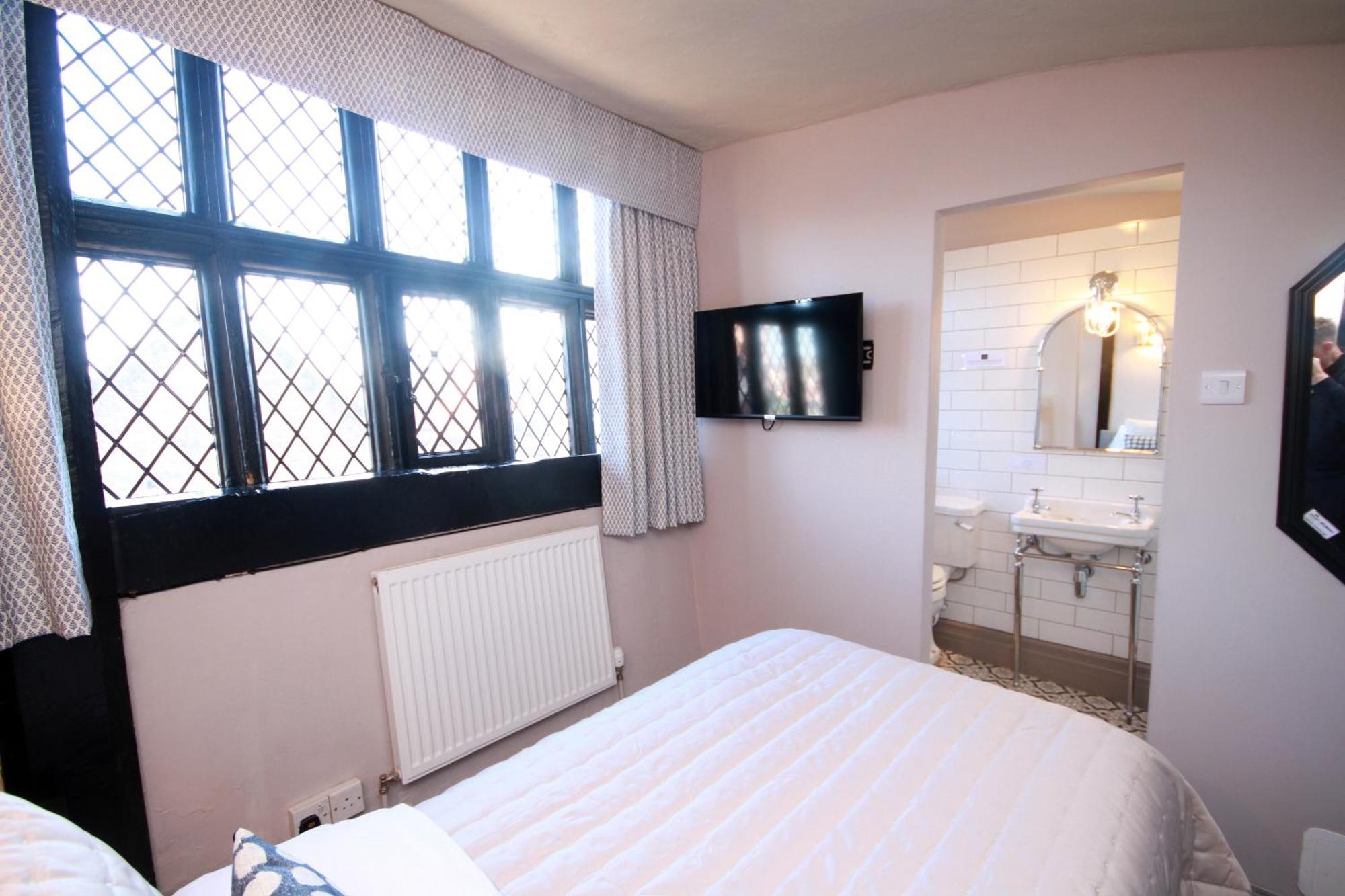 Crown Hotel Nantwich Exterior photo