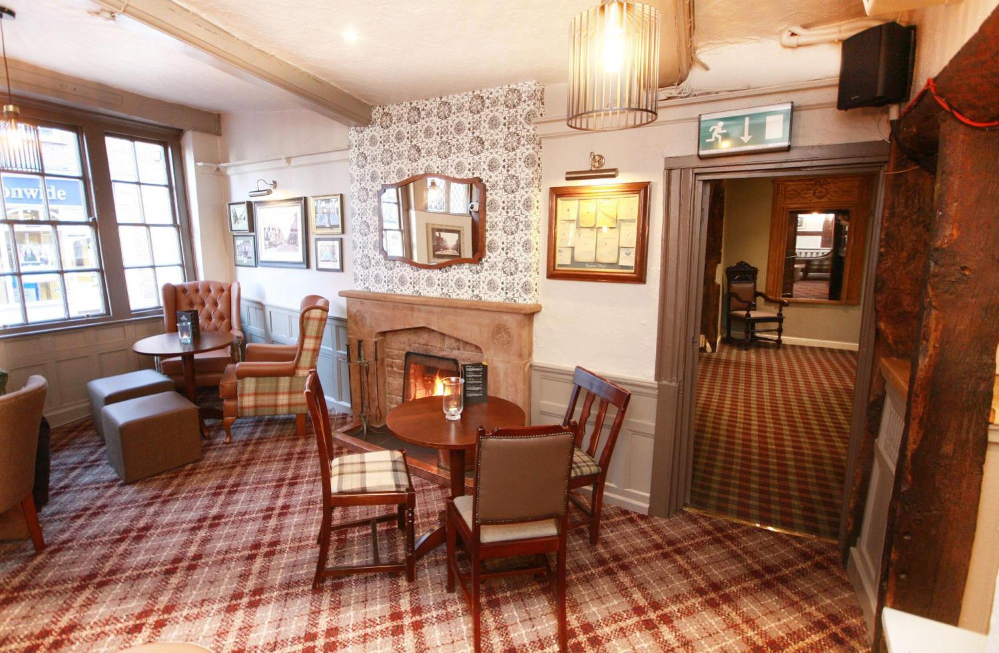 Crown Hotel Nantwich Exterior photo